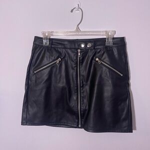 Faux leather skirt.  (EVERYTHING WILL BE WASHED BEFORE SHIPPED)